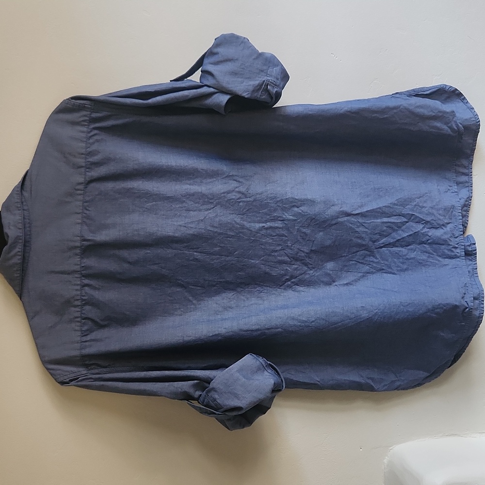 Ellen Tracy Women's Blue Button-Up Shirt Size L. #B20 - Picture 8 of 8